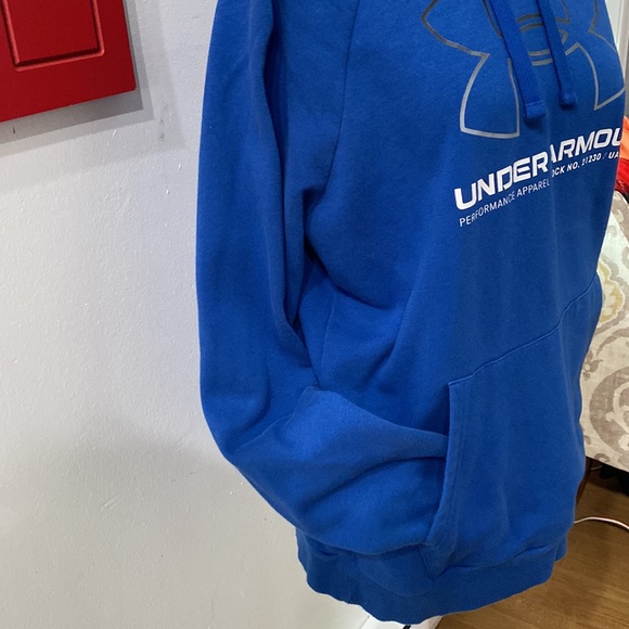 Mens Under Armour 💙Hoodie, size M - Picture 5 of 7